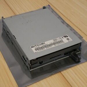 MITSUMI D359M3 3.5 inch Floppy Disk Drive - Tested & Working 45